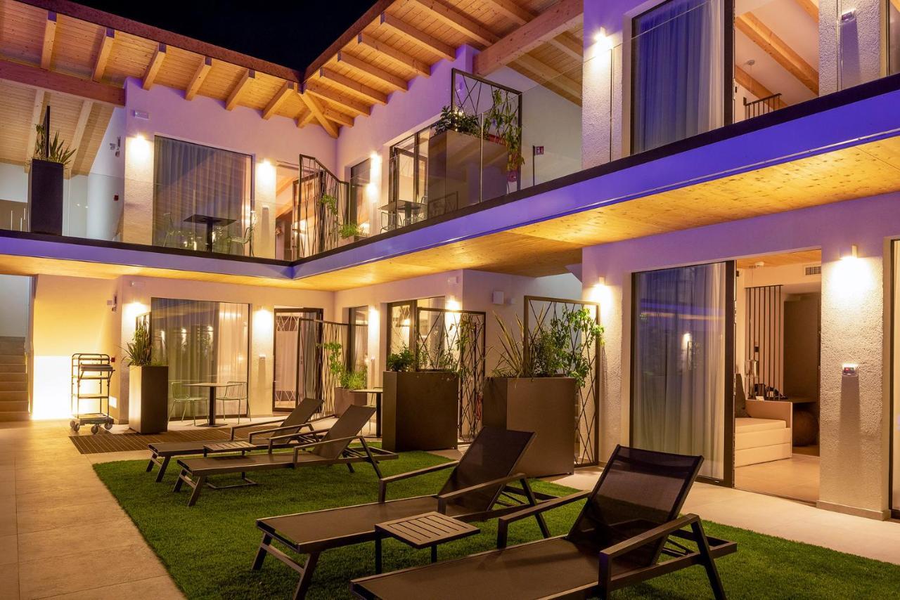 Relais Limonaia - Suites & Garden Spa Торри-дель-Бенако Экстерьер фото
