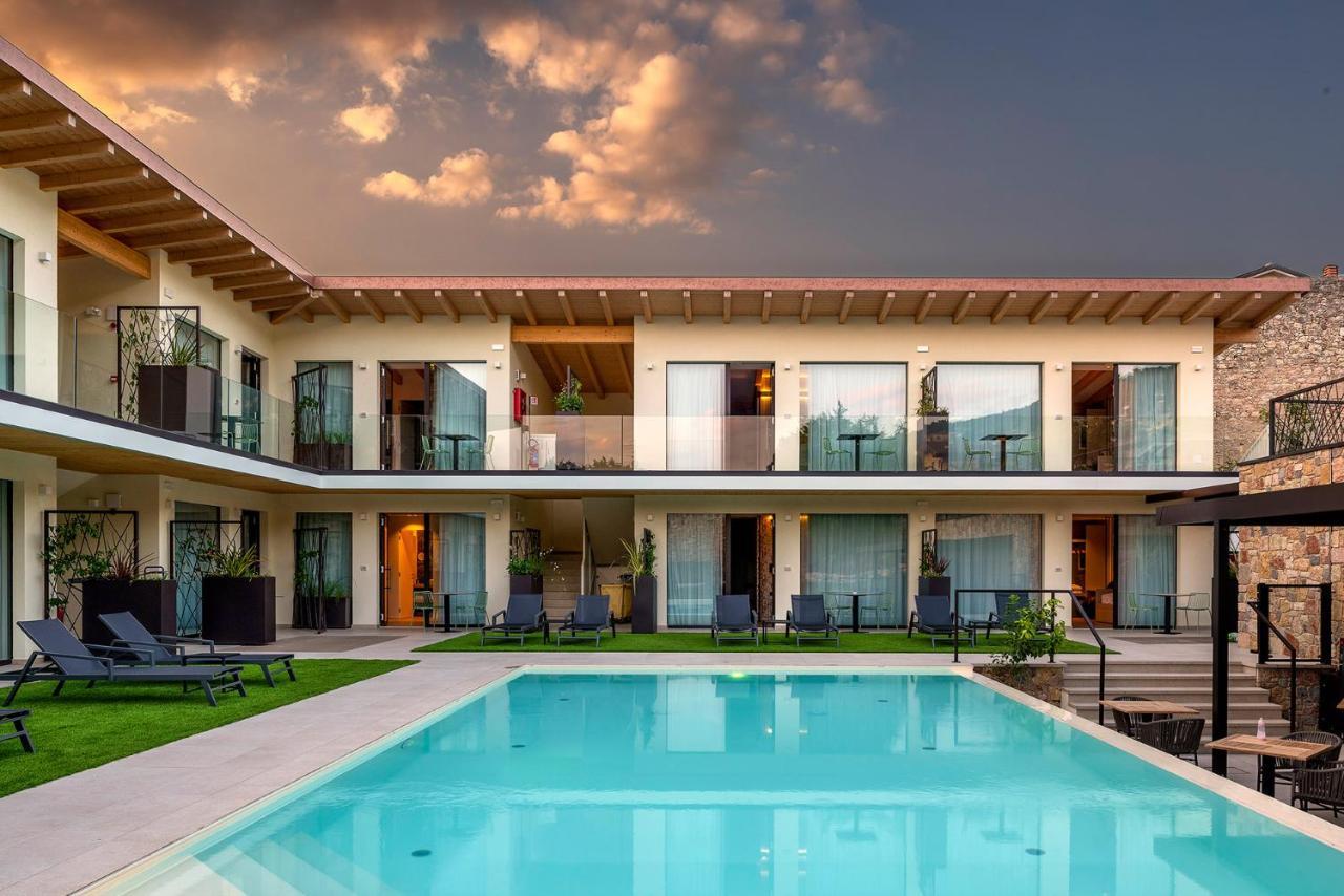 Relais Limonaia - Suites & Garden Spa Торри-дель-Бенако Экстерьер фото