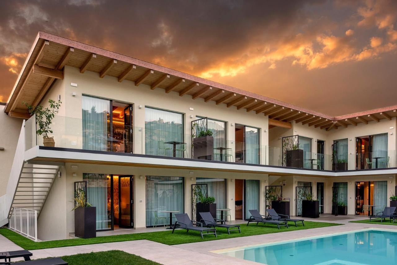 Relais Limonaia - Suites & Garden Spa Торри-дель-Бенако Экстерьер фото