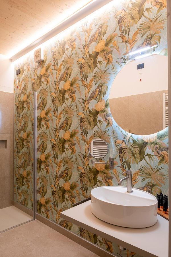 Relais Limonaia - Suites & Garden Spa Торри-дель-Бенако Экстерьер фото