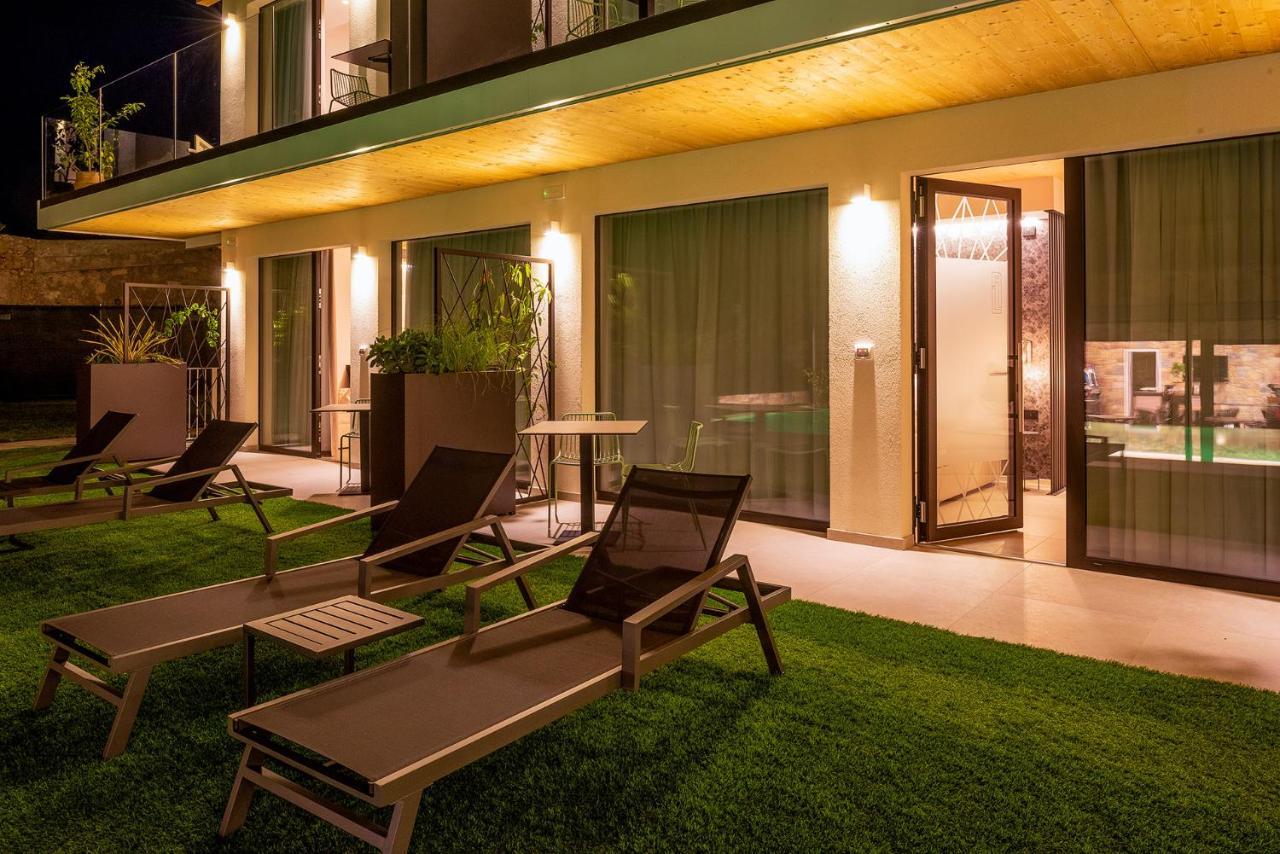 Relais Limonaia - Suites & Garden Spa Торри-дель-Бенако Экстерьер фото